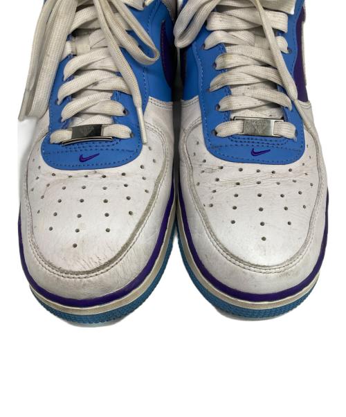 NIKE（ナイキ）NIKE (ナイキ) ローカットスニーカー ホワイト×スカイブルー サイズ:27.5の古着・服飾アイテム