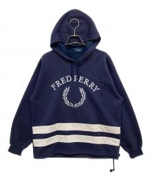 FRED PERRY（フレッドペリー）の古着「刺繍ロゴパーカー」｜ネイビー