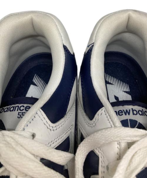 NEW BALANCE（ニューバランス）NEW BALANCE (ニューバランス) ローカットスニーカー ホワイト×ネイビー サイズ:28の古着・服飾アイテム