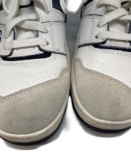 NEW BALANCE（ニューバランス）NEW BALANCE (ニューバランス) ローカットスニーカー ホワイト×ネイビー サイズ:28の古着・服飾アイテム