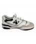 中古・古着 NEW BALANCE (ニューバランス) ローカットスニーカー ホワイト×ネイビー サイズ:28：5000円