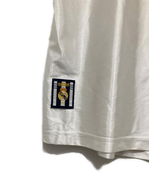 adidas（アディダス）adidas (アディダス) レアル・マドリード 99/00 ホームユニフォーム ホワイト サイズ:Mの古着・服飾アイテム