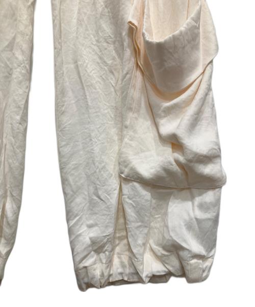 UNITED TOKYO（ユナイテッドトーキョー）UNITED TOKYO (ユナイテッドトーキョー) サテンワークパンツ ホワイト サイズ:2の古着・服飾アイテム