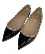 VALENTINO GARAVANIヴァレンティノ・ガラヴァーニ）の古着「ロックスタッズエナメルパンプス」｜ブラック