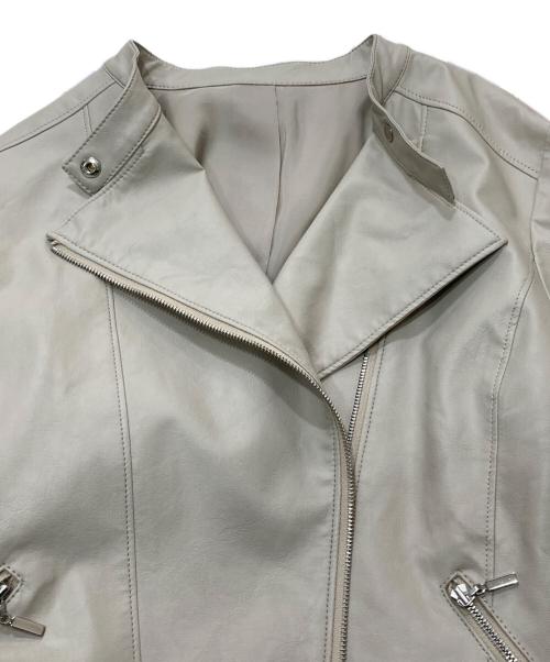 Leilian（レリアン）LEILIAN (レリアン) エコレザージャケット ホワイト サイズ:Mの古着・服飾アイテム