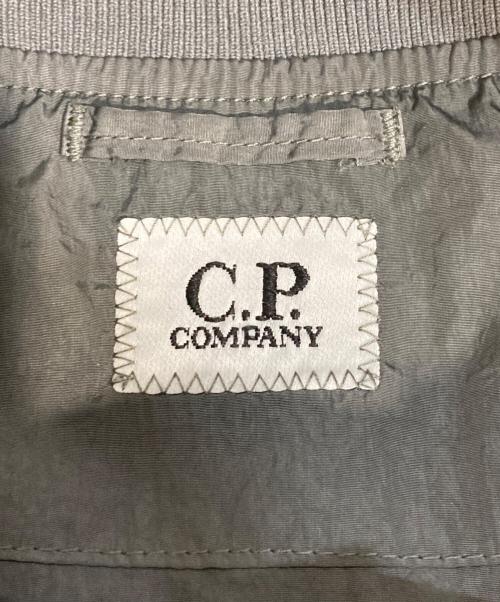 C.P COMPANY（シーピーカンパニー）C.P COMPANY (シーピーカンパニー) FULL BUTTON JACKET グレー サイズ:XLの古着・服飾アイテム