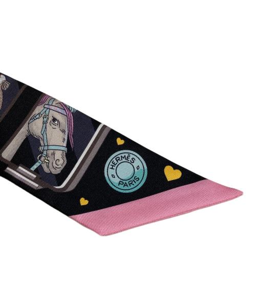 HERMES（エルメス）HERMES (エルメス) ツイリースカーフ ストーリーの古着・服飾アイテム