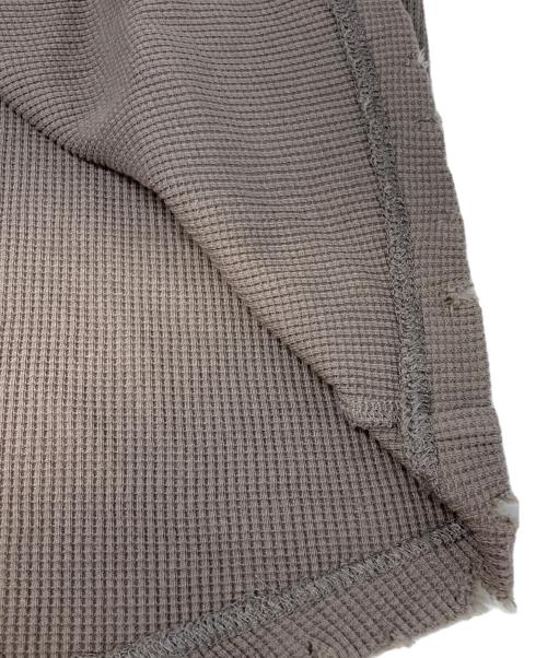 KANEMASA PHIL.（カネマサフィル）KANEMASA PHIL. (カネマサフィル) 18G HEAVY WEIGHT SCRATCHES WAFFLE グレー サイズ:Mの古着・服飾アイテム