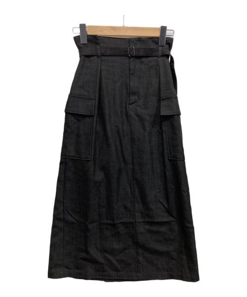 23区（ニジュウサンク）23区 (ニジュウサンク) デニムライクシャンプレーIラインスカート ブラック サイズ:32 未使用品の古着・服飾アイテム