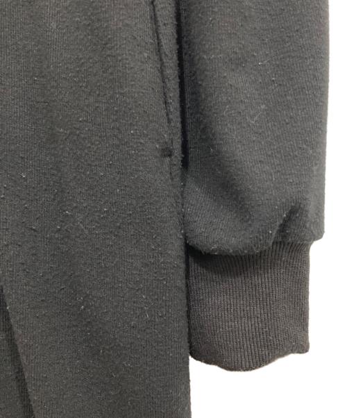 chignon（シニヨン）chignon (シニヨン) ハーフZIPカットワンピース ブラック サイズ:Fの古着・服飾アイテム