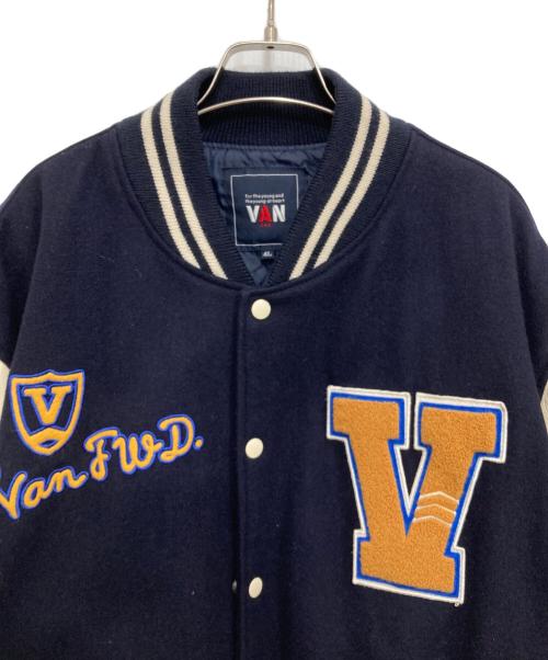 VAN JAC（ヴァン・ヂャケット）VAN JAC (ヴァン・ヂャケット) レザー切替スタジャン ネイビー×アイボリー サイズ:4Lの古着・服飾アイテム