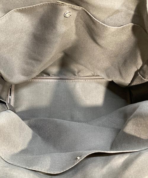 ear PAPILLONNER（イアパピヨネ）ear PAPILLONNER (イアパピヨネ) メタリックトートバッグ ゴールドメタリックの古着・服飾アイテム