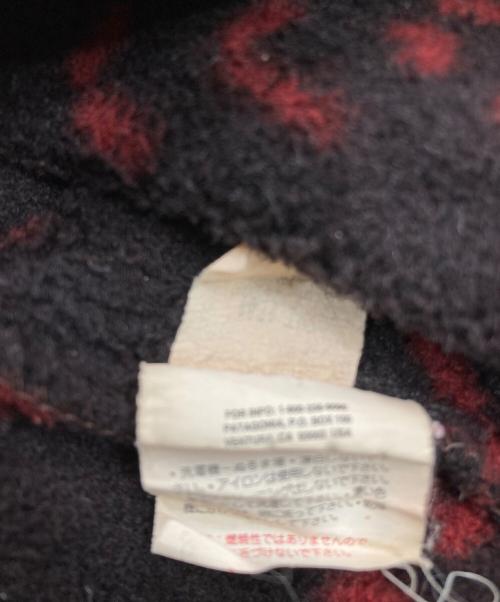 Patagonia（パタゴニア）Patagonia (パタゴニア) 90'sシンチラスナップTシャツ ブラック×レッド サイズ:Sの古着・服飾アイテム