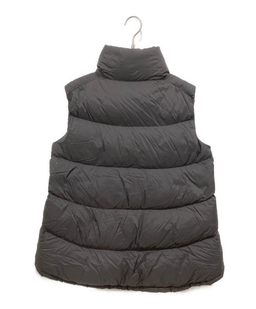 UNIQLO+J（ユニクロ プラスジェイ）UNIQLO+J (ユニクロ プラスジェイ) ダウンボリュームベスト グレー サイズ:Mの古着・服飾アイテム