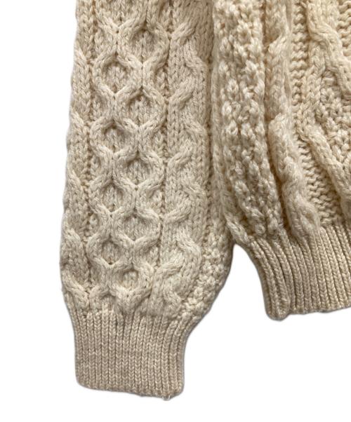 Kerry Woollen Mills（ケリーウールンミルズ）Kerry Woollen Mills (ケリーウールンミルズ) アランニット アイボリー サイズ:38の古着・服飾アイテム