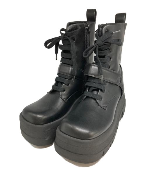 CHARLES & KEITH（チャールズアンドキース）CHARLES & KEITH (チャールズアンドキース) ベルトレースアップブーツ ブラック サイズ:36の古着・服飾アイテム