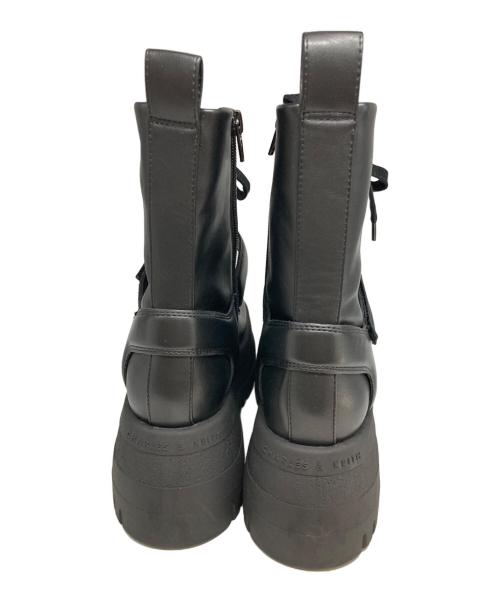 CHARLES & KEITH（チャールズアンドキース）CHARLES & KEITH (チャールズアンドキース) ベルトレースアップブーツ ブラック サイズ:36の古着・服飾アイテム