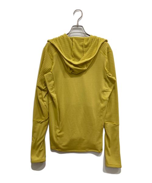 Patagonia（パタゴニア）Patagonia (パタゴニア) R1 P/O Hoody イエロー サイズ:Aの古着・服飾アイテム