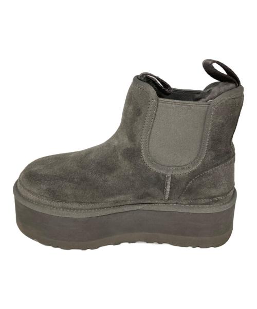 UGG（アグ）UGG (アグ) チェルシーブーツ グレー サイズ:23の古着・服飾アイテム
