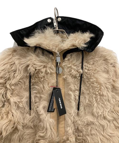 DIESEL（ディーゼル）DIESEL (ディーゼル) ラムスキンファーコート ベージュ サイズ:XXS（170/76A）の古着・服飾アイテム