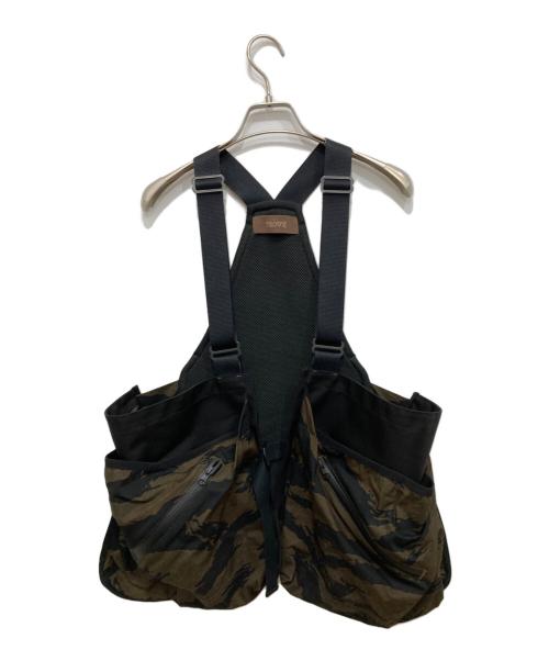 TROVE（トローヴ）TROVE (トローヴ) BIG POCKET VEST ブラウン×ブラック サイズ:Freeの古着・服飾アイテム