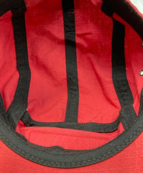 SUPREME（シュプリーム）Supreme (シュプリーム) Metal D-Ring Camp Cap レッドの古着・服飾アイテム