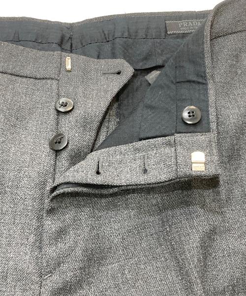 PRADA（プラダ）PRADA (プラダ) トラウザーパンツ グレー サイズ:48の古着・服飾アイテム