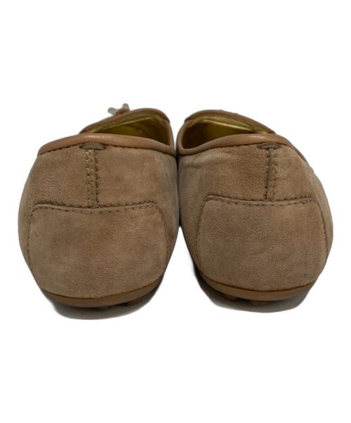 TOD'S（トッズ）TOD'S (トッズ) ドライビングシューズ ベージュ サイズ:38の古着・服飾アイテム