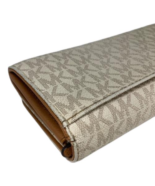 MICHAEL KORS（マイケル・コース）MICHAEL KORS (マイケル・コース) 長財布 ホワイト×ベージュの古着・服飾アイテム