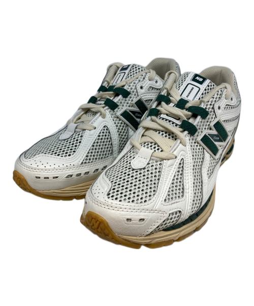 NEW BALANCE（ニューバランス）NEW BALANCE (ニューバランス) ローカットスニーカー ホワイト×グリーン サイズ:26.5cmの古着・服飾アイテム