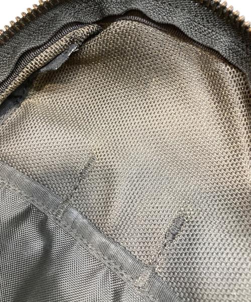 PORTER（ポーター）PORTER (ポーター) スリングショルダーバッグ ブラックの古着・服飾アイテム