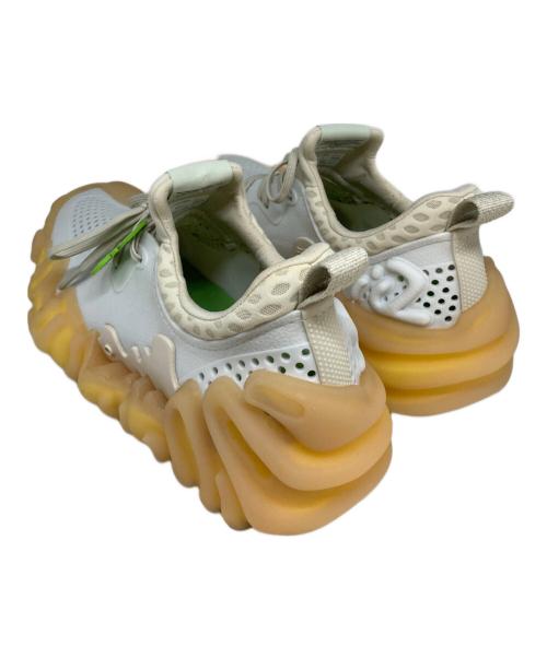 crocs（クロックス）crocs (クロックス) ローカットスニーカー ホワイト×ベージュ サイズ:m9/w11の古着・服飾アイテム