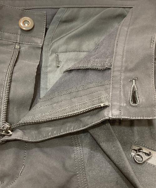 TROVE（トローヴ）TROVE (トローヴ) BIG POCKET SHORTS ブラック サイズ:SIZE3の古着・服飾アイテム