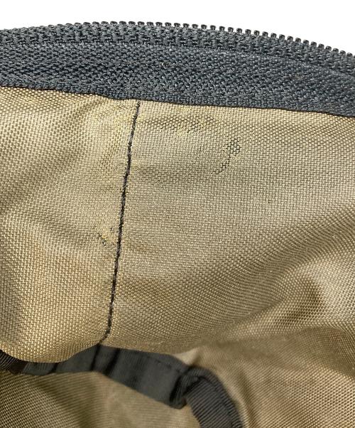 Patagonia（パタゴニア）Patagonia (パタゴニア) old hip bolt waist bag カーキの古着・服飾アイテム