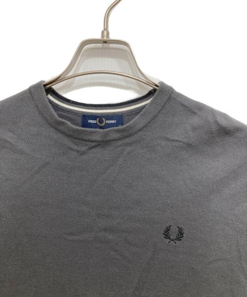 FRED PERRY（フレッドペリー）FRED PERRY (フレッドペリー) Classic Crew Neck Jumper グレー サイズ:Mの古着・服飾アイテム