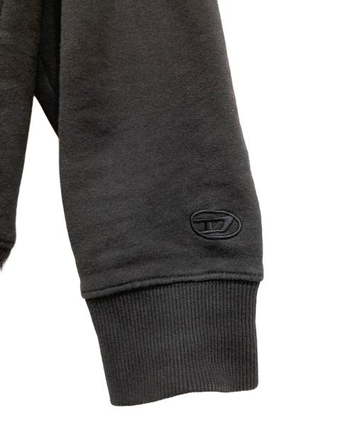 DIESEL（ディーゼル）DIESEL (ディーゼル) S-UMMERWELT-C1 ブラック サイズ:Mの古着・服飾アイテム