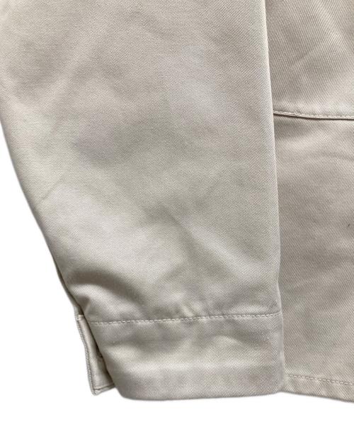 UNIVERSAL OVERALL（ユニバーサルオーバーオール）UNIVERSAL OVERALL (ユニバーサルオーバーオール) カバーオール ベージュ サイズ:Mの古着・服飾アイテム