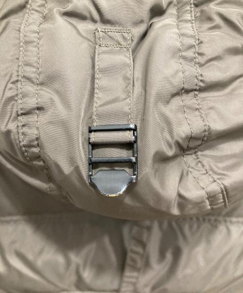 Eddie Bauer（エディーバウアー）Eddie Bauer (エディーバウアー) ダウンジャケット カーキ サイズ:Mの古着・服飾アイテム