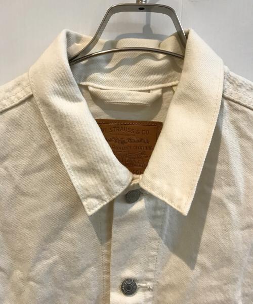 LEVI'S（リーバイス）LEVI'S (リーバイス) デニムジャケット ホワイト サイズ:Ｓの古着・服飾アイテム