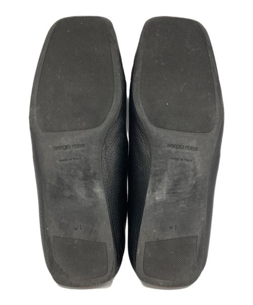 sergio rossi（セルジオロッシ）sergio rossi (セルジオロッシ) SR1 Slipper メタルプレートフラットシューズ ブラック サイズ:38の古着・服飾アイテム