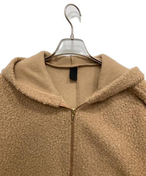 malla（マーラ）malla (マーラ) フーデッドボアコート ベージュ サイズ:38の古着・服飾アイテム