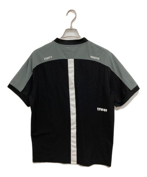 TFW49（ティーエフダブリューフォーティーナイン）TFW49 (ティーエフダブリューフォーティーナイン) SIDE MESH COLLARLESS POLO ブラック サイズ:XXLの古着・服飾アイテム