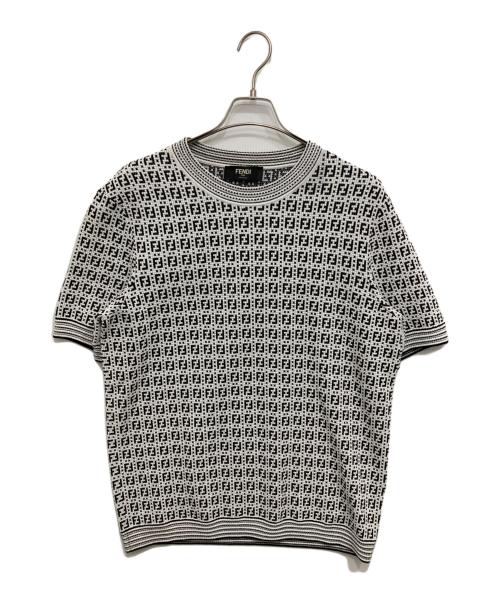 FENDI（フェンディ）FENDI (フェンディ) ズッカ柄半袖ニット ホワイト×ブラック サイズ:XLの古着・服飾アイテム