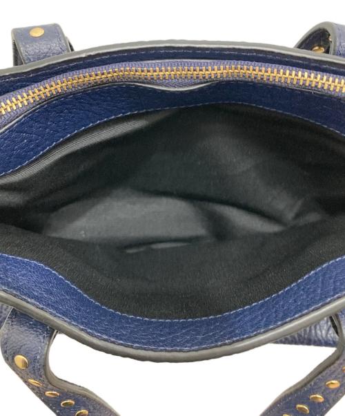 MARC JACOBS（マークジェイコブズ）MARC JACOBS (マークジェイコブズ) レザースタッズ2WAYショルダーバッグ ネイビーの古着・服飾アイテム