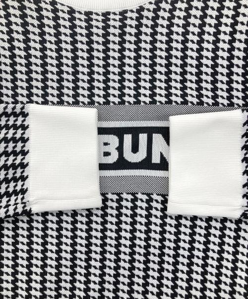 JACK BUNNY（ジャックバニー）JACK BUNNY (ジャックバニー) クルーネックニット (ブランドロゴ・グレンチェック柄) ブラック×ホワイト サイズ:4の古着・服飾アイテム