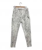 1PIU1UGUALE3 RELAXウノピゥウノウグァーレトレ リラックス）の古着「4WAY総柄グラフィックサルエルパンツ」｜ホワイト