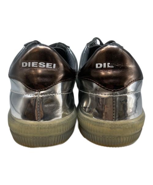 DIESEL（ディーゼル）DIESEL (ディーゼル) ローカットスニーカー シルバー サイズ:28cmの古着・服飾アイテム