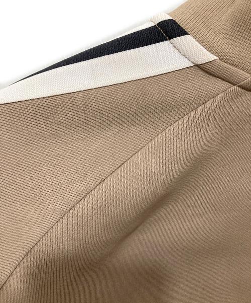 F.C.R.B.（エフシーレアルブリストル）F.C.R.B. (エフシーレアルブリストル) TRAINING TRACK JACKET ベージュ サイズ:XLの古着・服飾アイテム