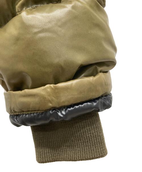 MONCLER（モンクレール）MONCLER (モンクレール) ダウンジャケット カーキ サイズ:3の古着・服飾アイテム