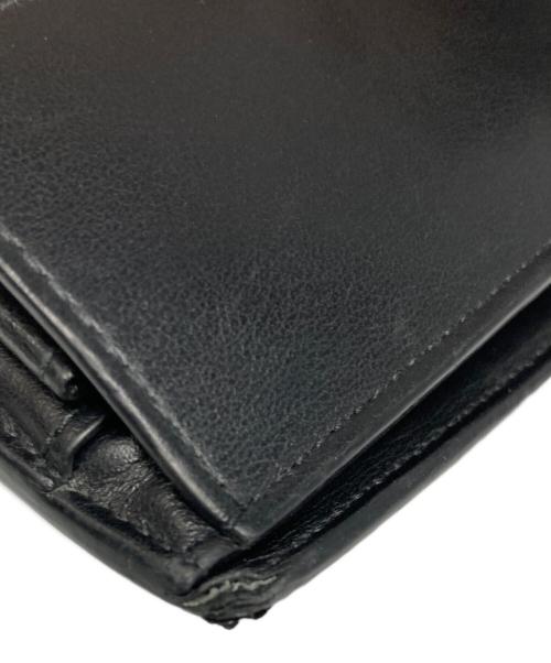 BOTTEGA VENETA（ボッテガベネタ）BOTTEGA VENETA (ボッテガベネタ) マキシイントレチャート 2つ折り財布 ブラックの古着・服飾アイテム